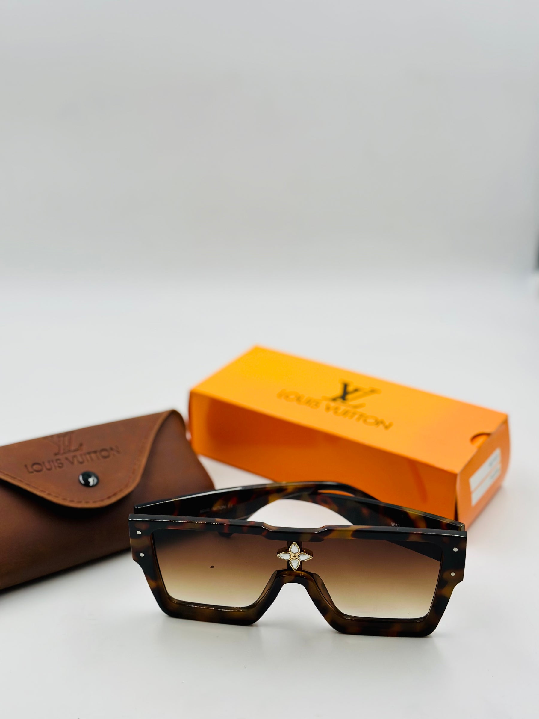 Louis Vuitton - Sunglasses